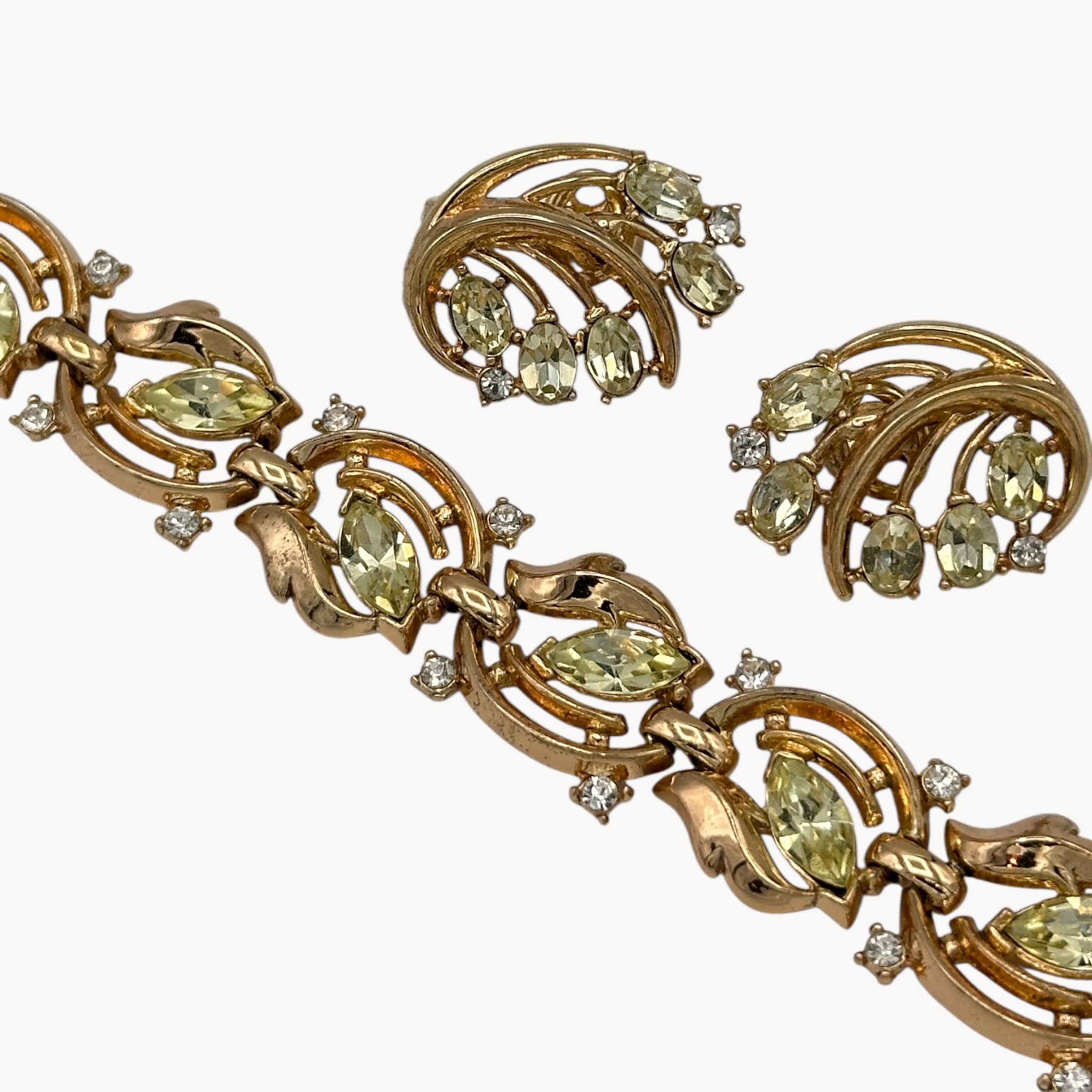 Vintage Trifari Bracelet & Clip-On Earring Set Gold & Peridot Green Rhinestone Jewelry 2