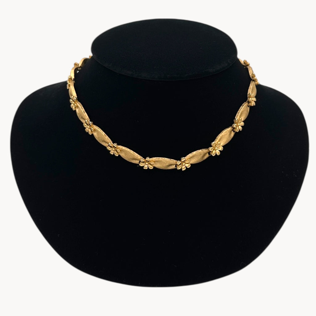 Crown Trifari Signed Gold Ribbon Flower Choker Necklace