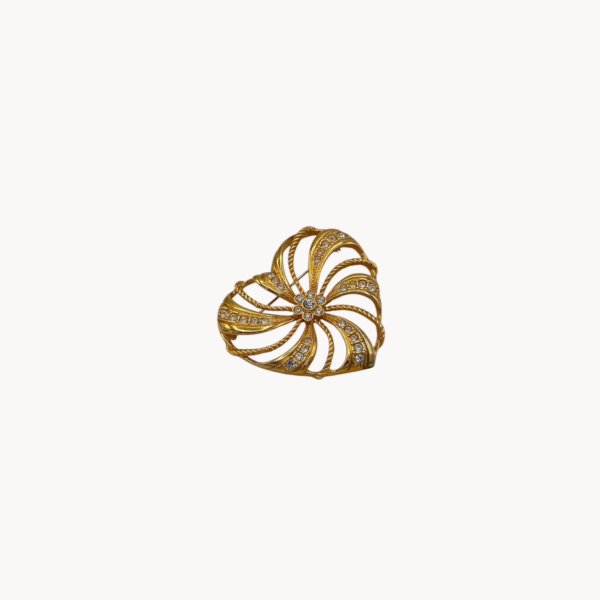 Avon Gold Plated Openwork Romantic Trelles Heart Rhinestone Brooch