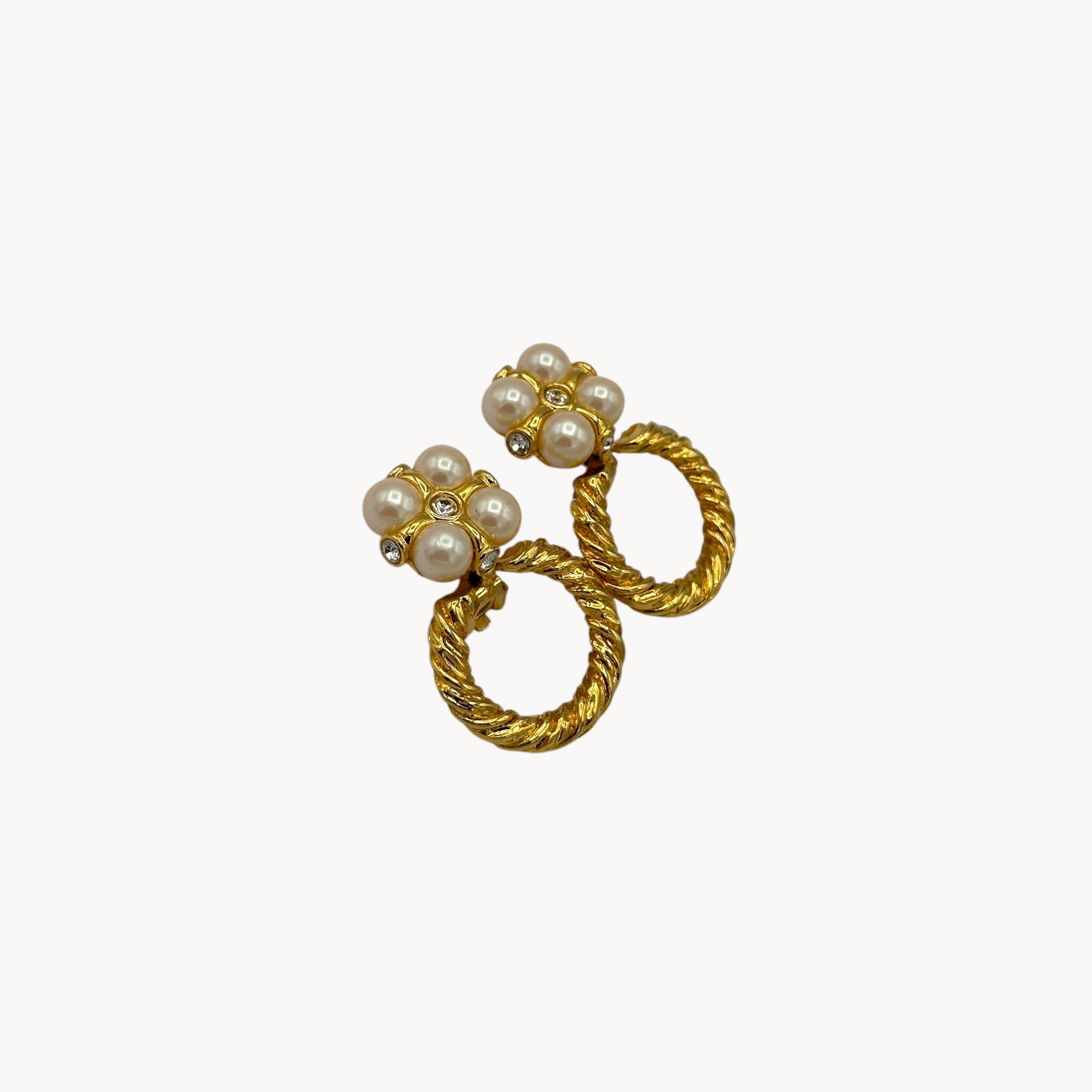 side view Vintage unmarked gold door knocker clip-on earrings with faux pearl clusters and crystal accents, 1980s–1990s bridal statement jewelry.