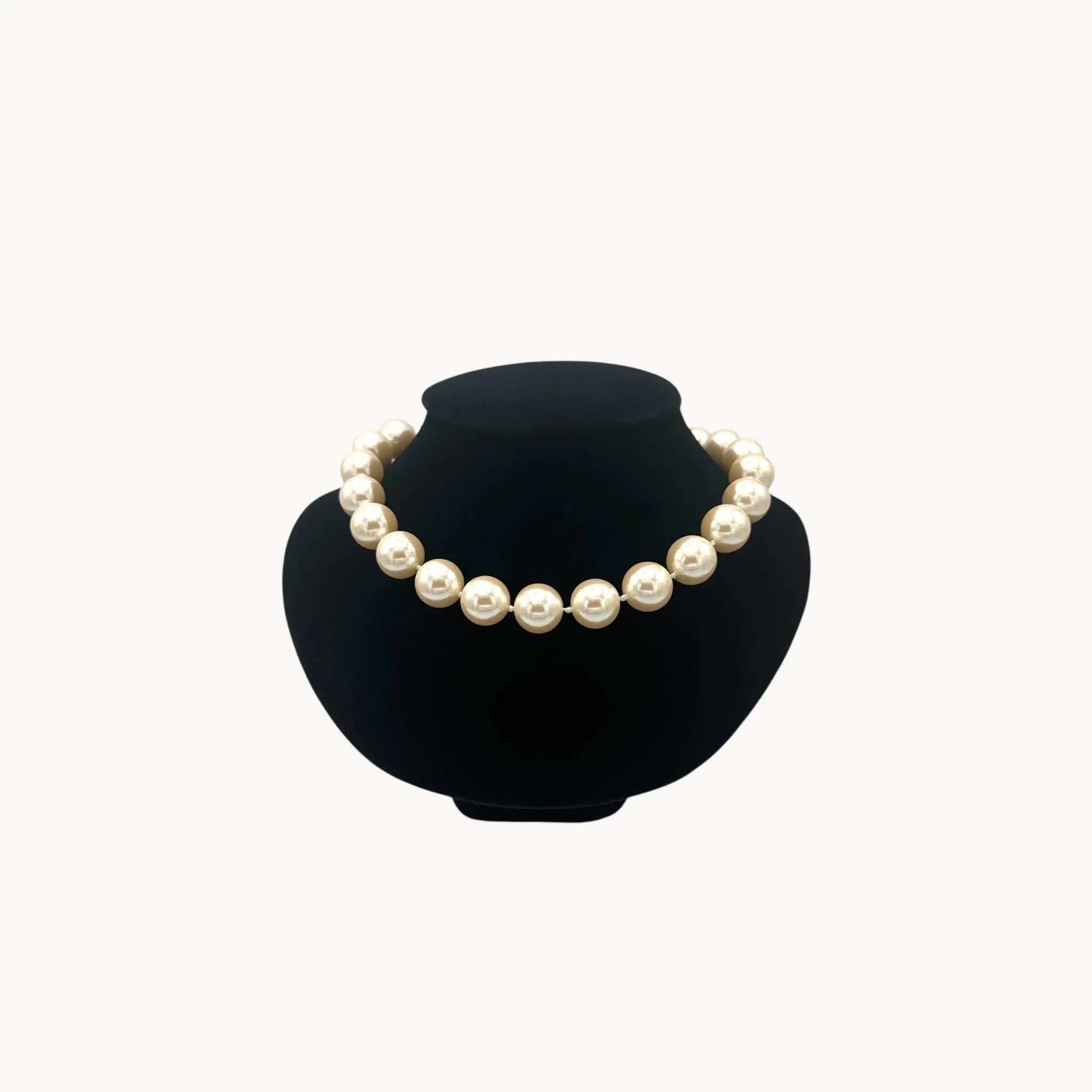 Carolee statement faux pearl strand necklace adjustable.